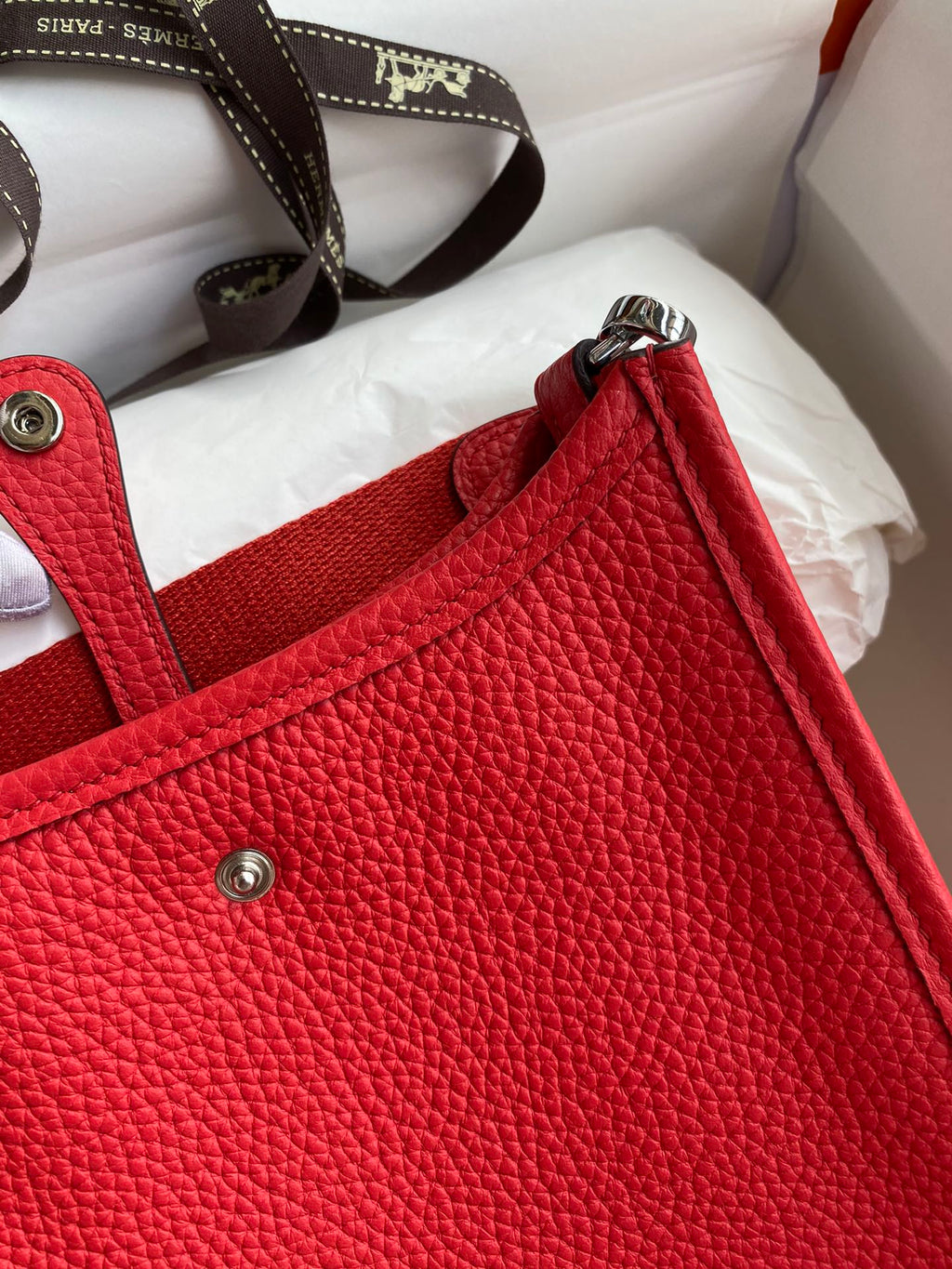 HM 25S EVELYNE 17 CM IN RED COWHIDE AND CANVAS WITH SILVER HARDWARE
