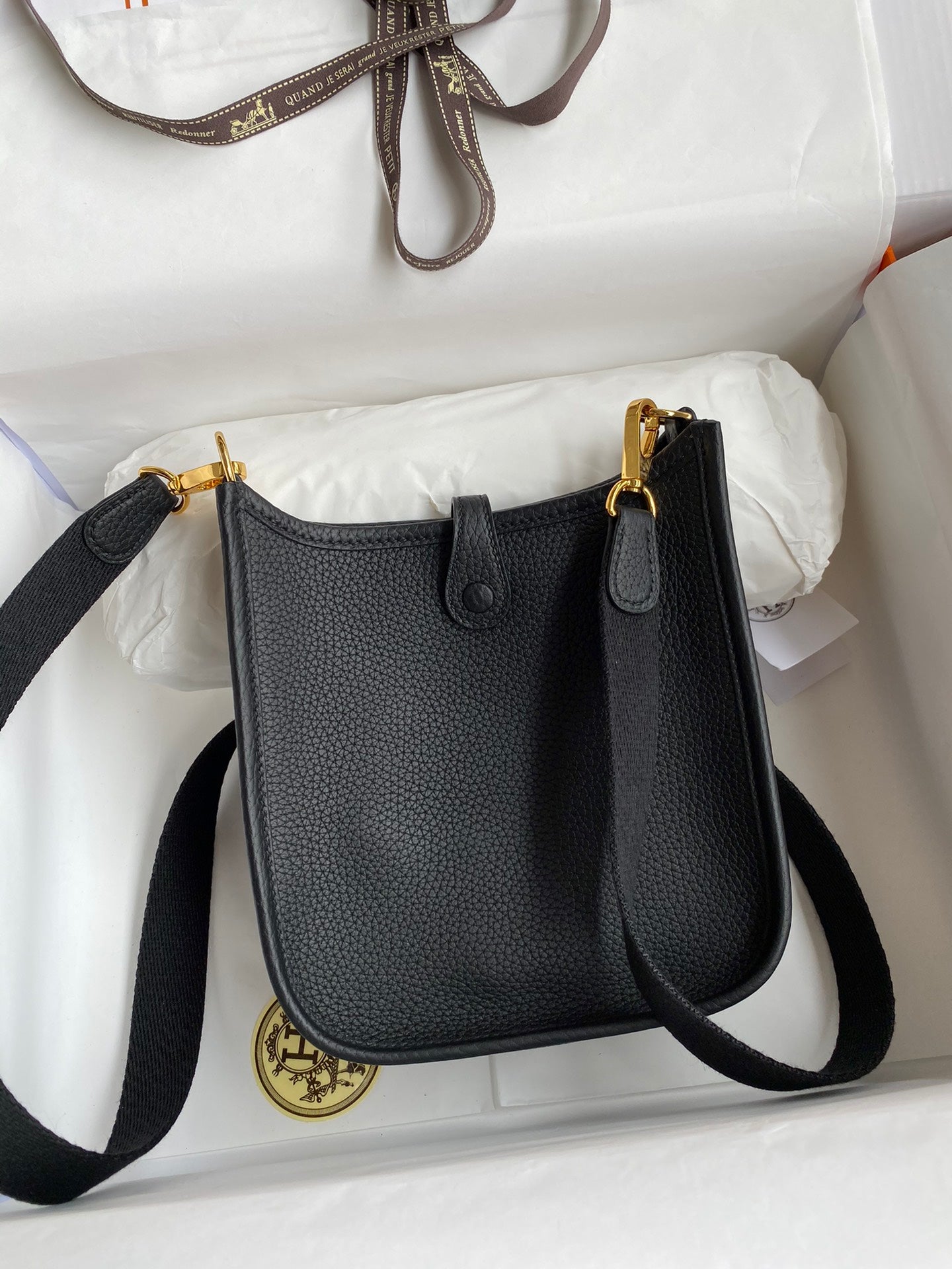 HM 25S EVELYNE 17 CM IN BLACK COWHIDE AND CANVAS WITH GOLD HARDWARE