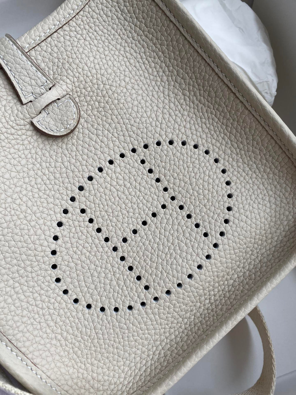 HM 25S EVELYNE 17 CM IN LIGHT BEIGE COWHIDE AND CANVAS WITH GOLD HARDWARE