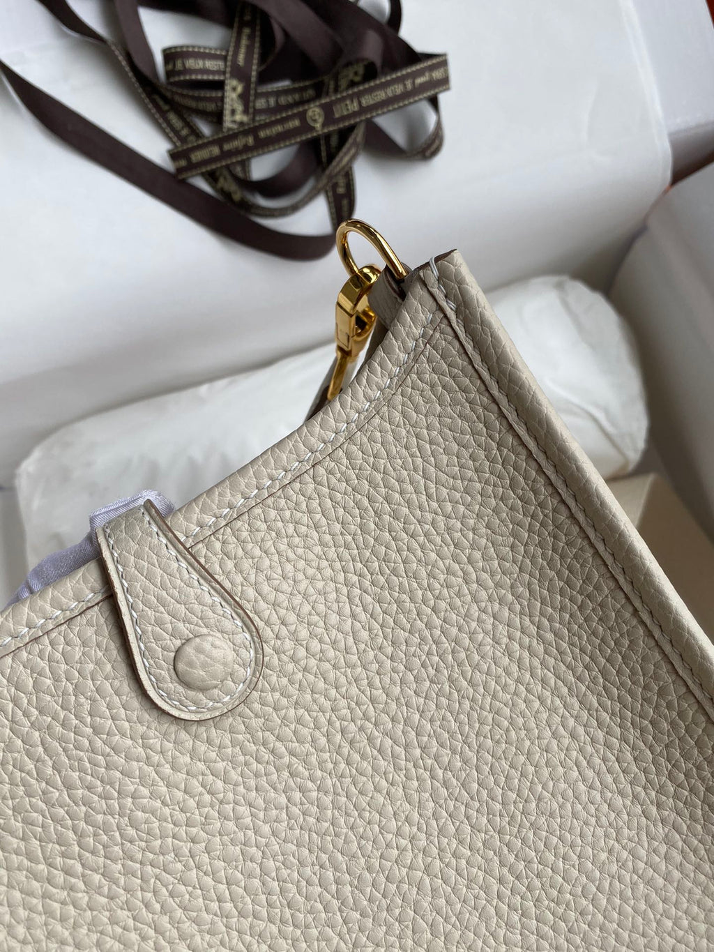 HM 25S EVELYNE 17 CM IN LIGHT BEIGE COWHIDE AND CANVAS WITH GOLD HARDWARE