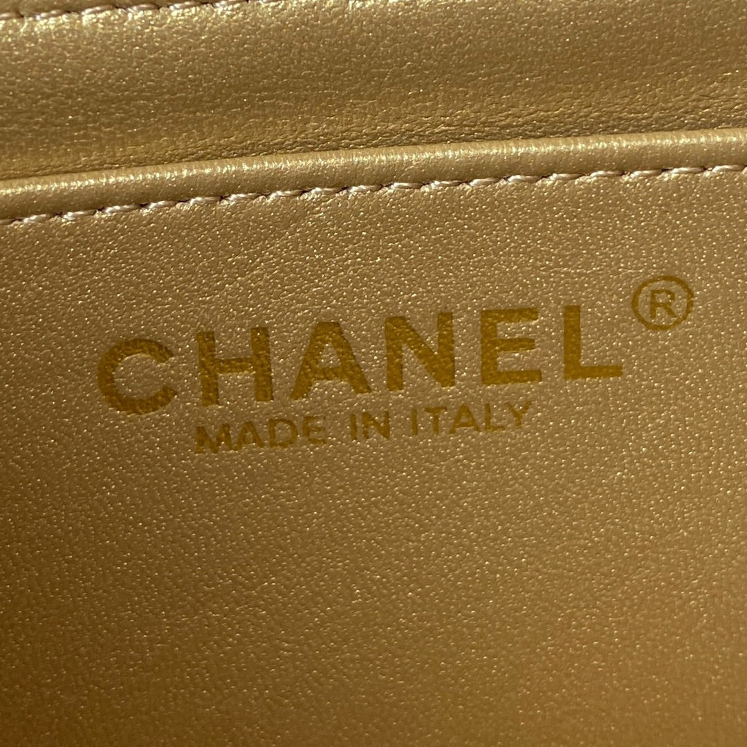 CHANEL 25S SMALL FLAP BAG 17 IN LIGHT PINK LAMBSKIN GOLD HARDWARE