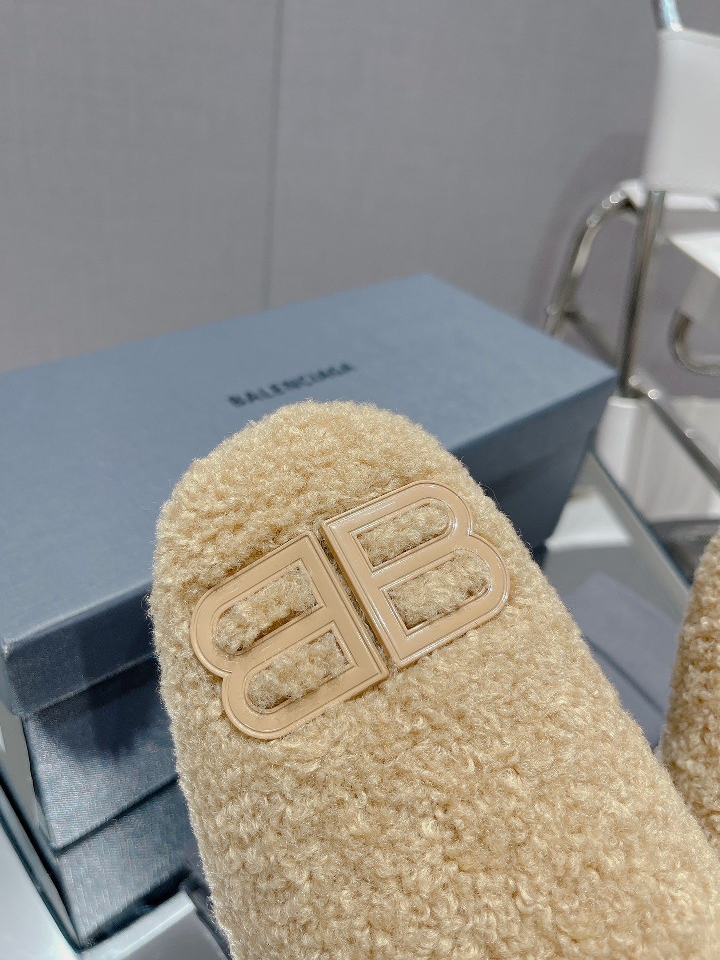 BALENCIAGA 25S MULES IN BEIGE WOOL WITH LOGO