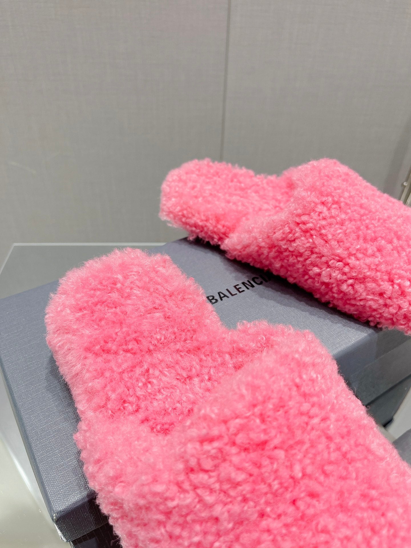 BALENCIAGA 25S MULES IN PINK WOOL WITH LOGO