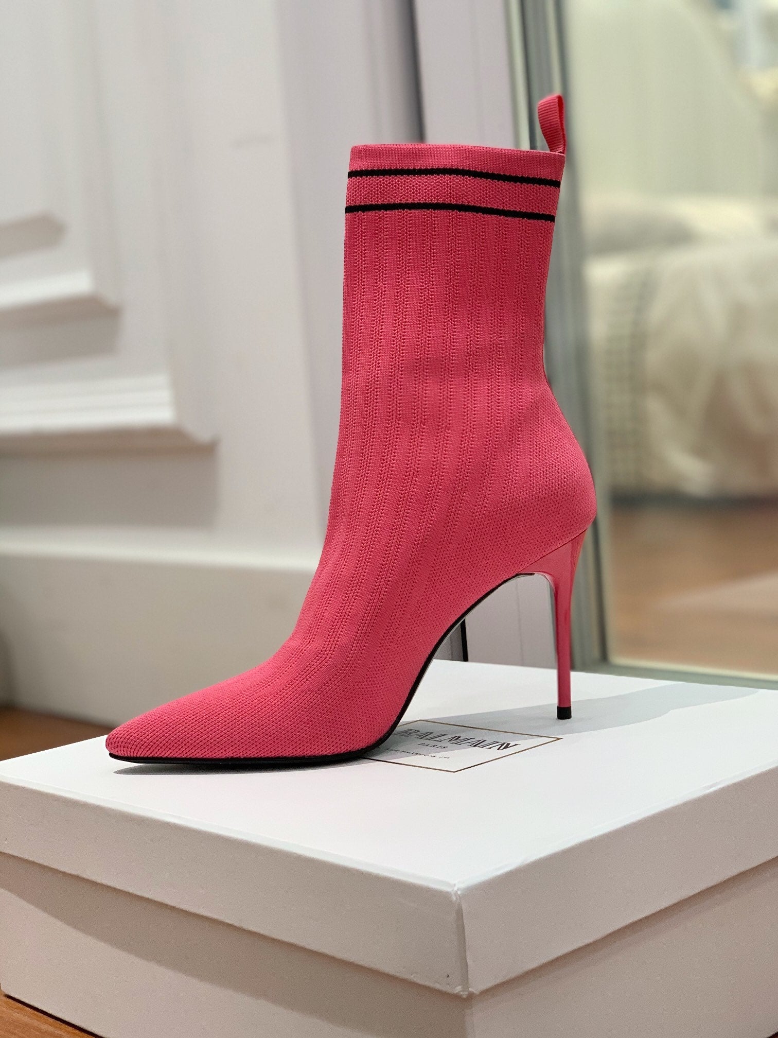 BALMAIN 26S BOOTS 105 MM IN DARK PINK FLYKNIT STYLE 16
