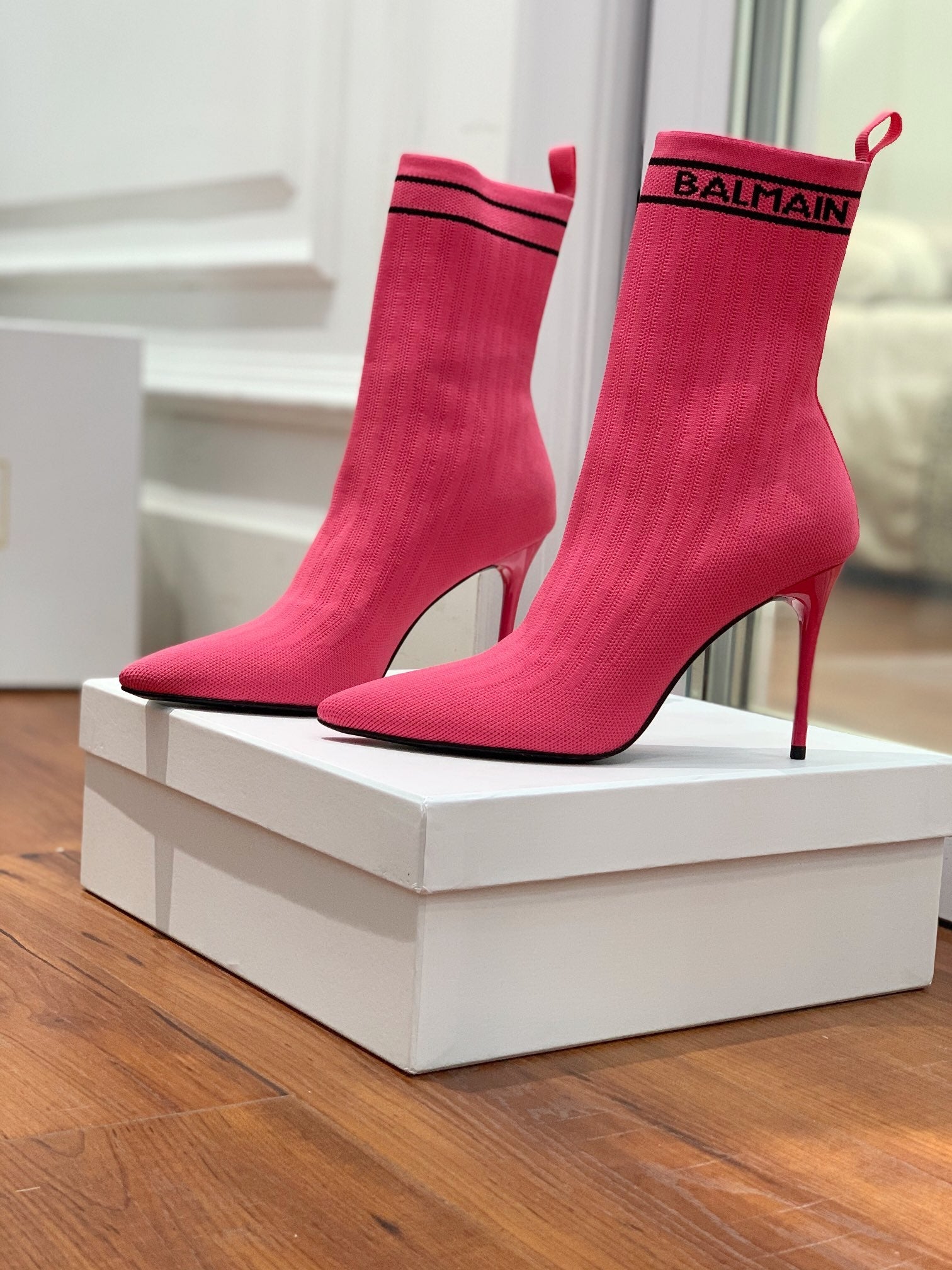 BALMAIN 26S BOOTS 105 MM IN DARK PINK FLYKNIT STYLE 16