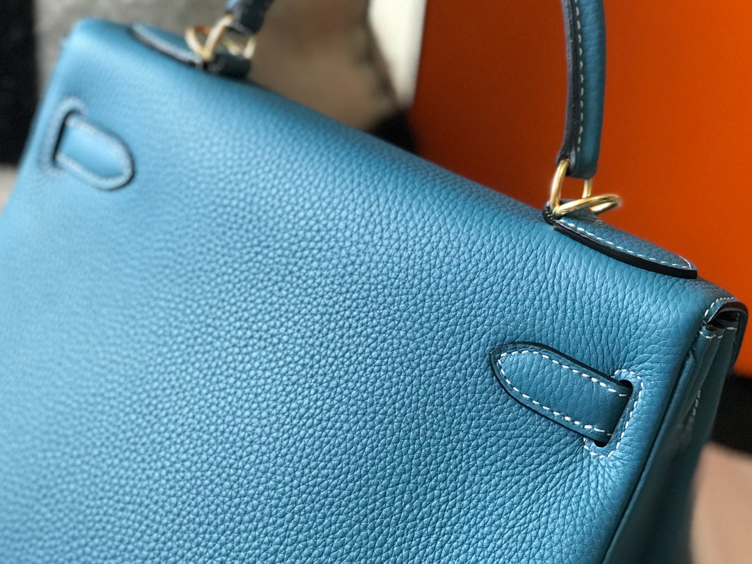 HERMES KELLY BAG 25CM IN BLUE TOGO LEATHER WITH GOLD HARDWARE