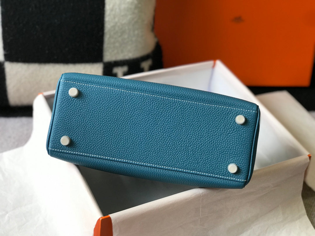 HERMES KELLY BAG 25CM IN BLUE TOGO LEATHER WITH GOLD HARDWARE