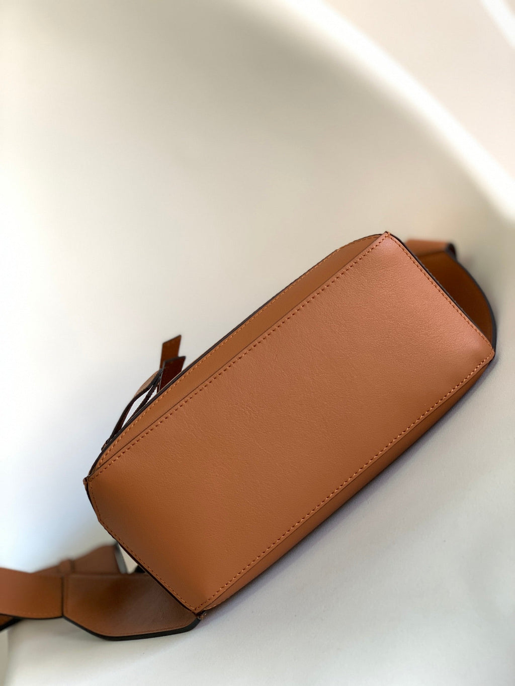 LOEWE 26S PUZZLE EDGE MEDIUM BAG 24 IN ORANGE CALFSKIN