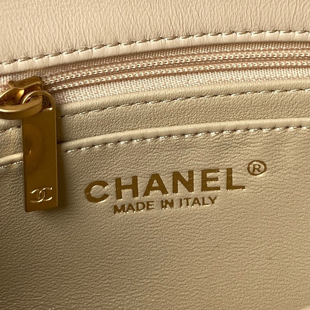 CHANEL 25S FLAP BAG 20 IN NUDE LAMBSKIN GOLD HARDWARE