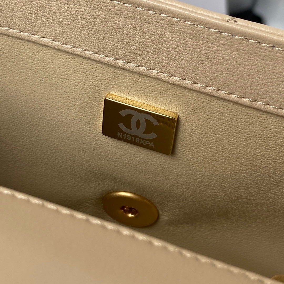 CHANEL 25S FLAP BAG 20 IN NUDE LAMBSKIN GOLD HARDWARE