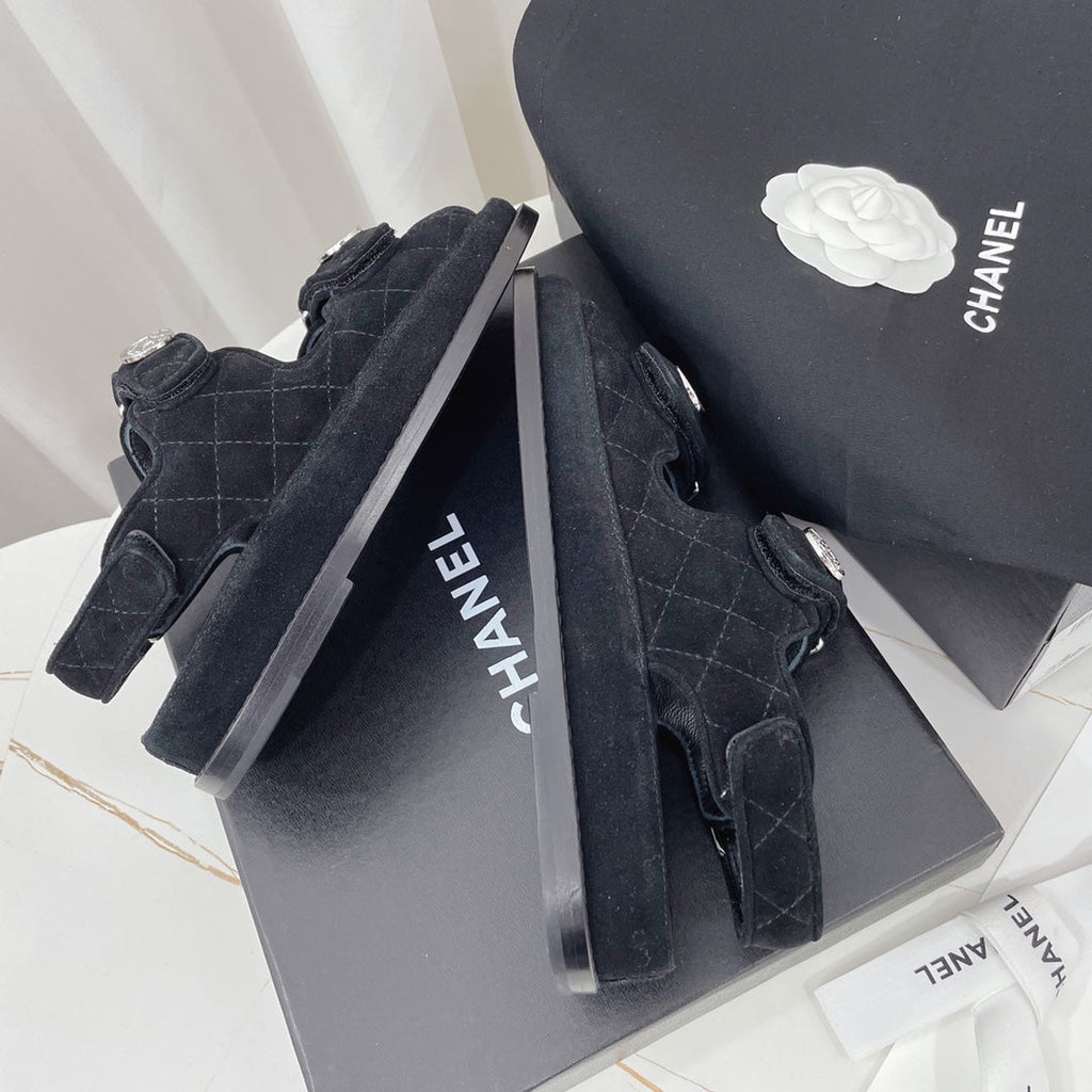 CHANEL 26S SANDALS IN BLACK SUEDE