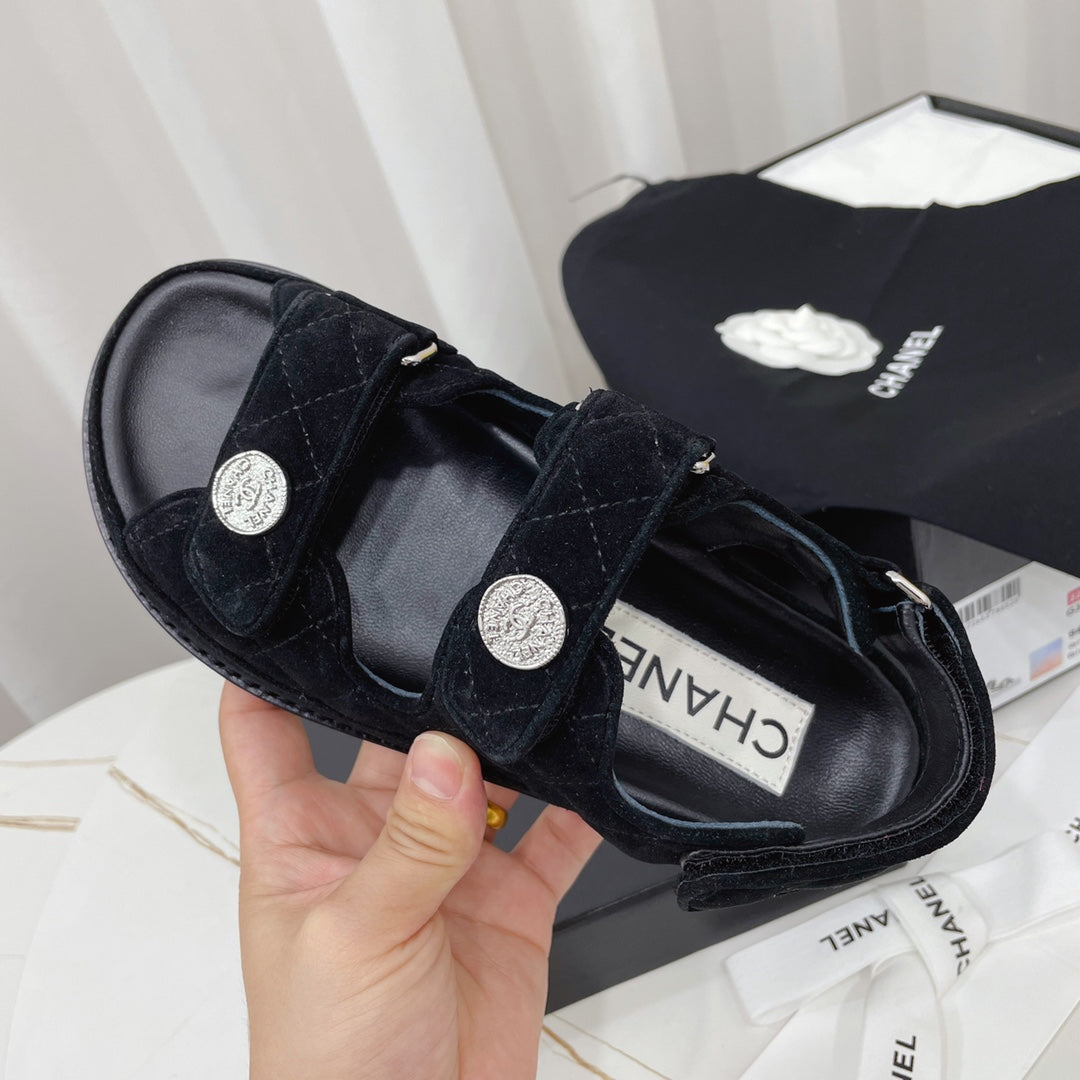 CHANEL 26S SANDALS IN BLACK SUEDE