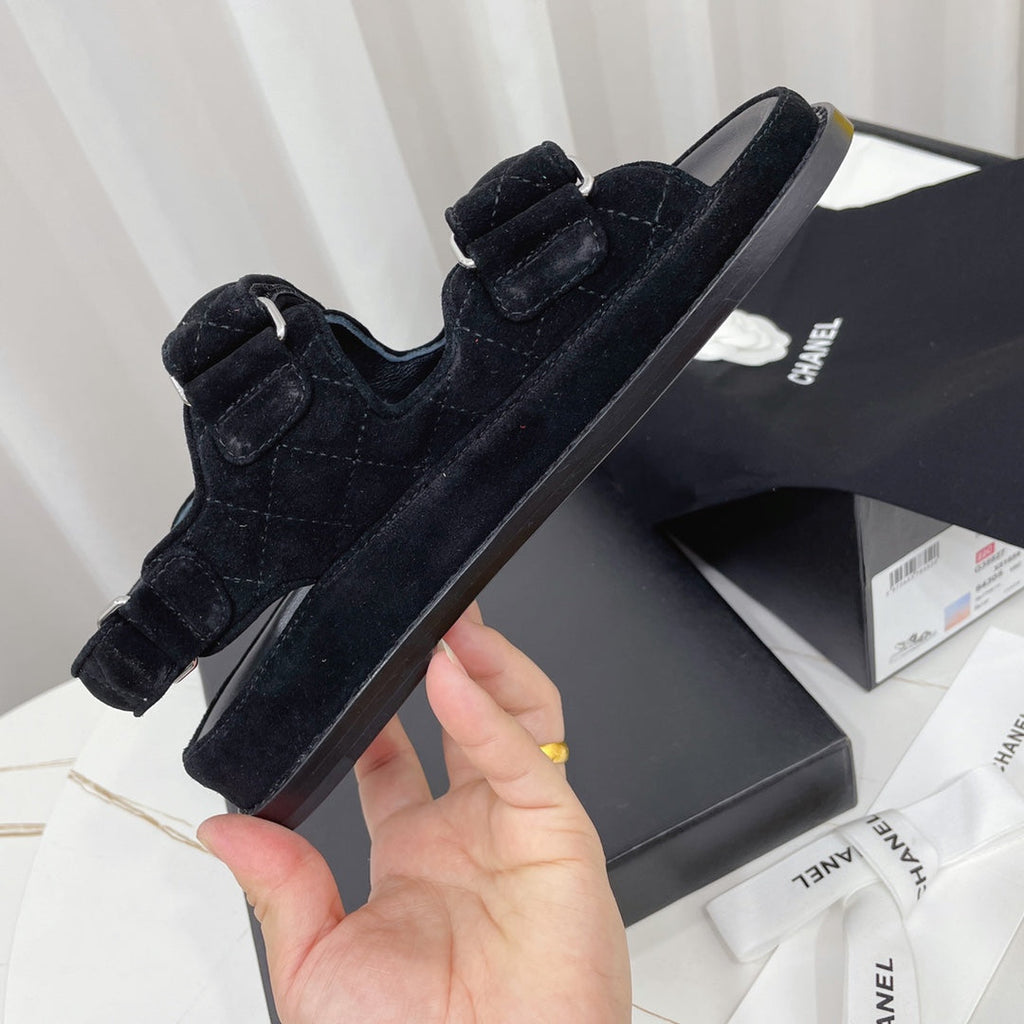 CHANEL 26S SANDALS IN BLACK SUEDE