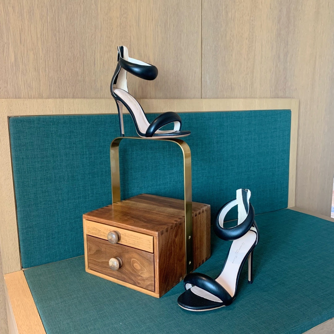 GIANVITO ROSSI 26S BIJOUX SANDALS 105 MM IN BLACK LAMBSKIN
