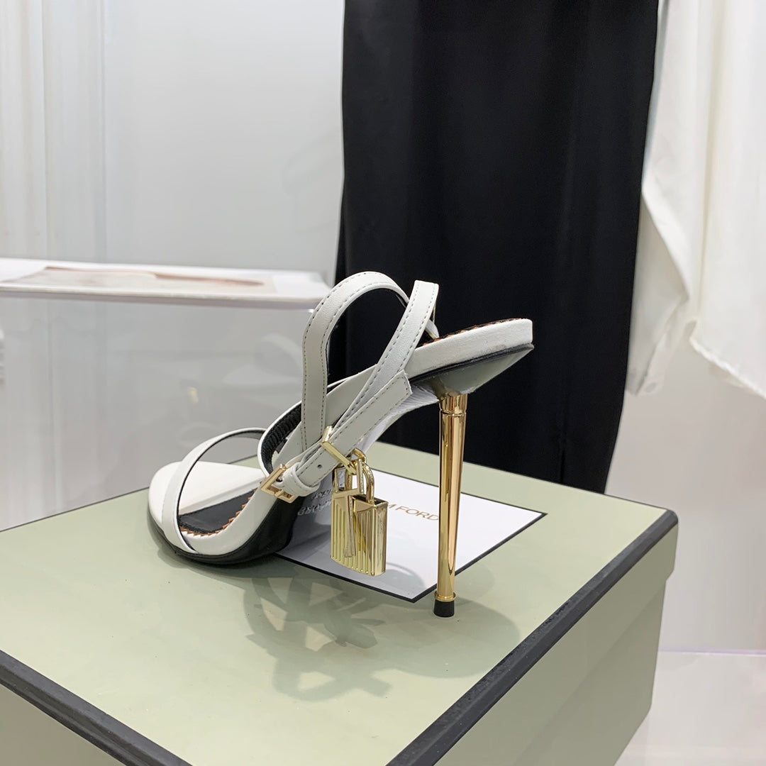 TOM FORD 26S GOLD BUCKLE HEELS 105 MM IN WHITE LAMBSKIN