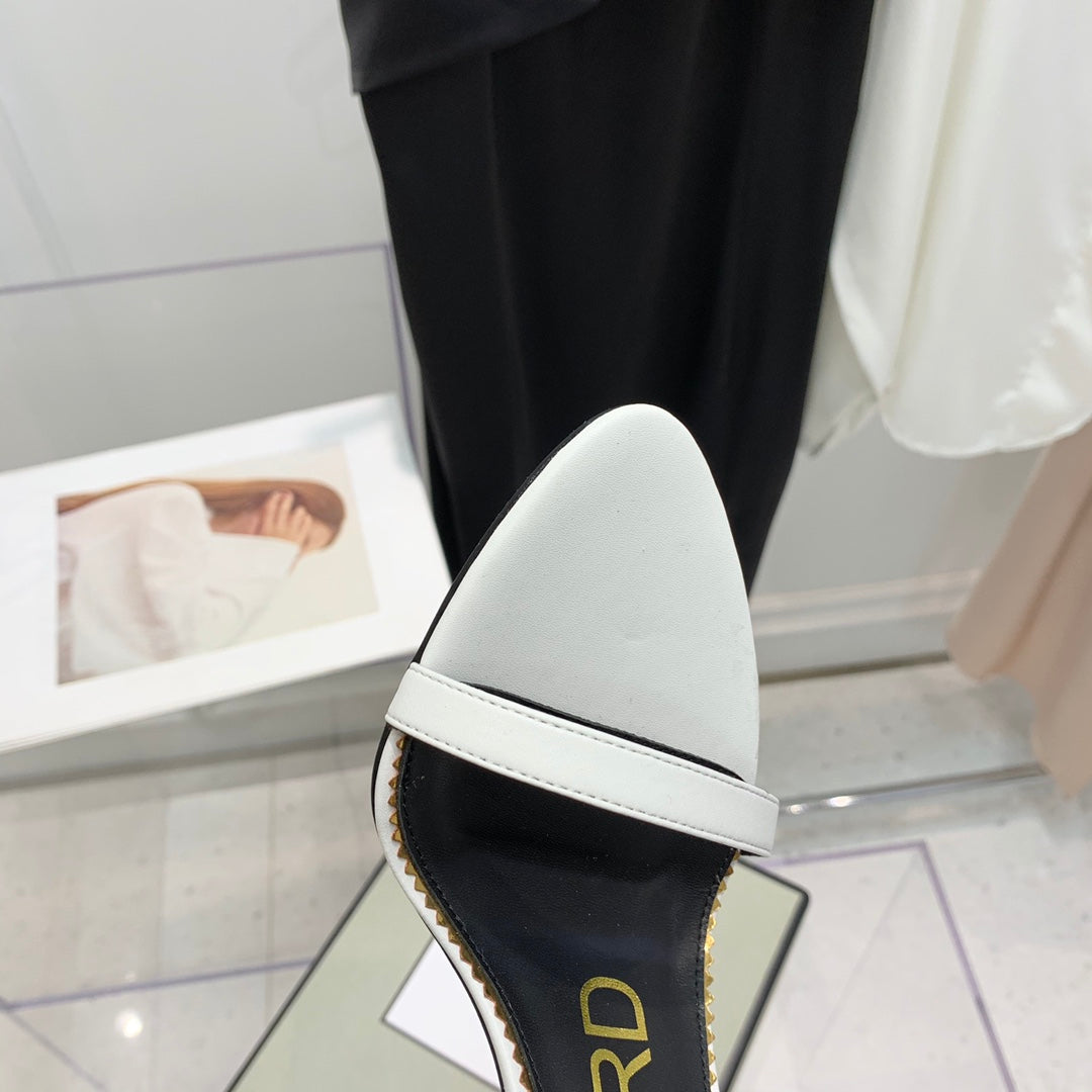 TOM FORD 26S GOLD BUCKLE HEELS 105 MM IN WHITE LAMBSKIN
