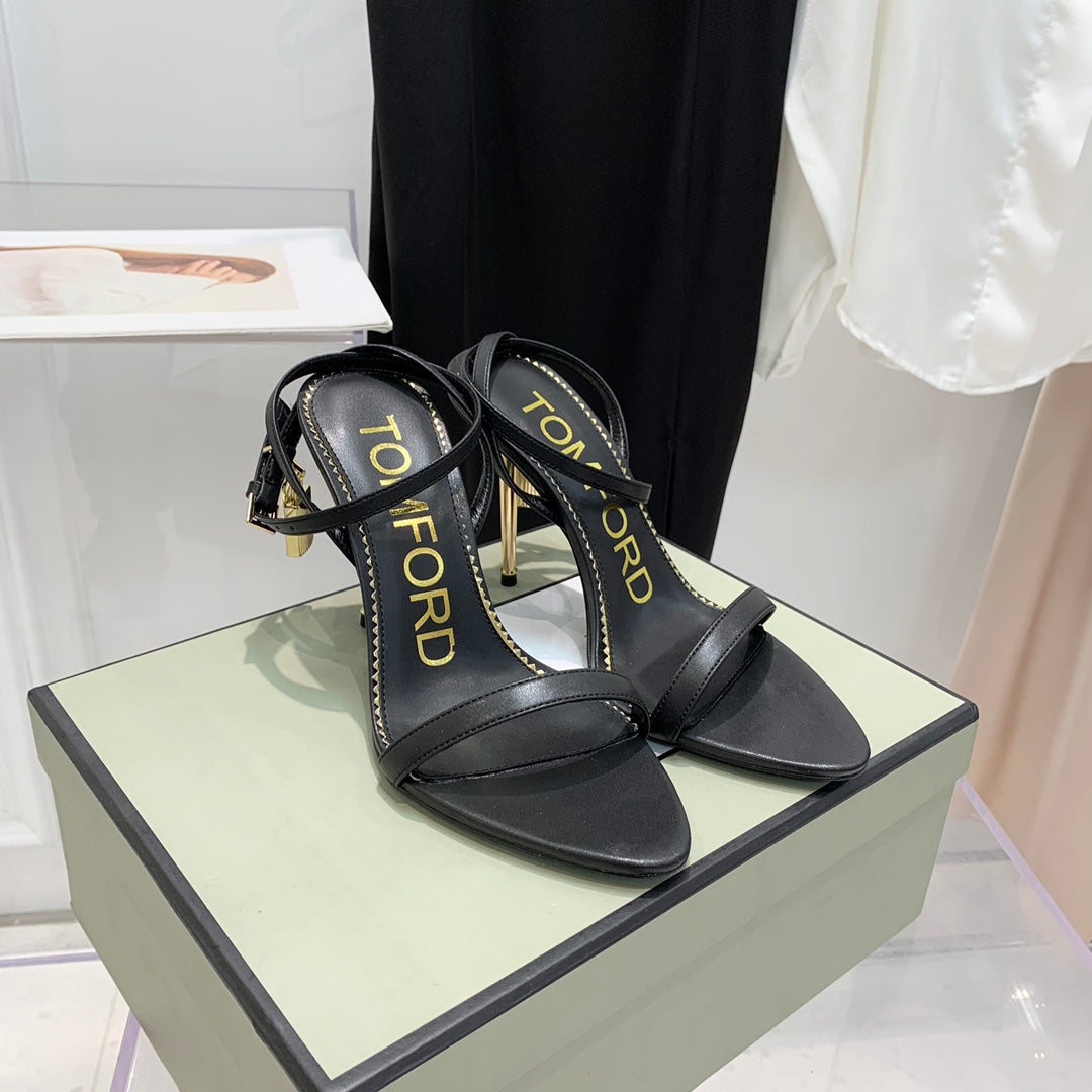 TOM FORD 26S GOLD BUCKLE HEELS 105 MM IN BLACK LAMBSKIN