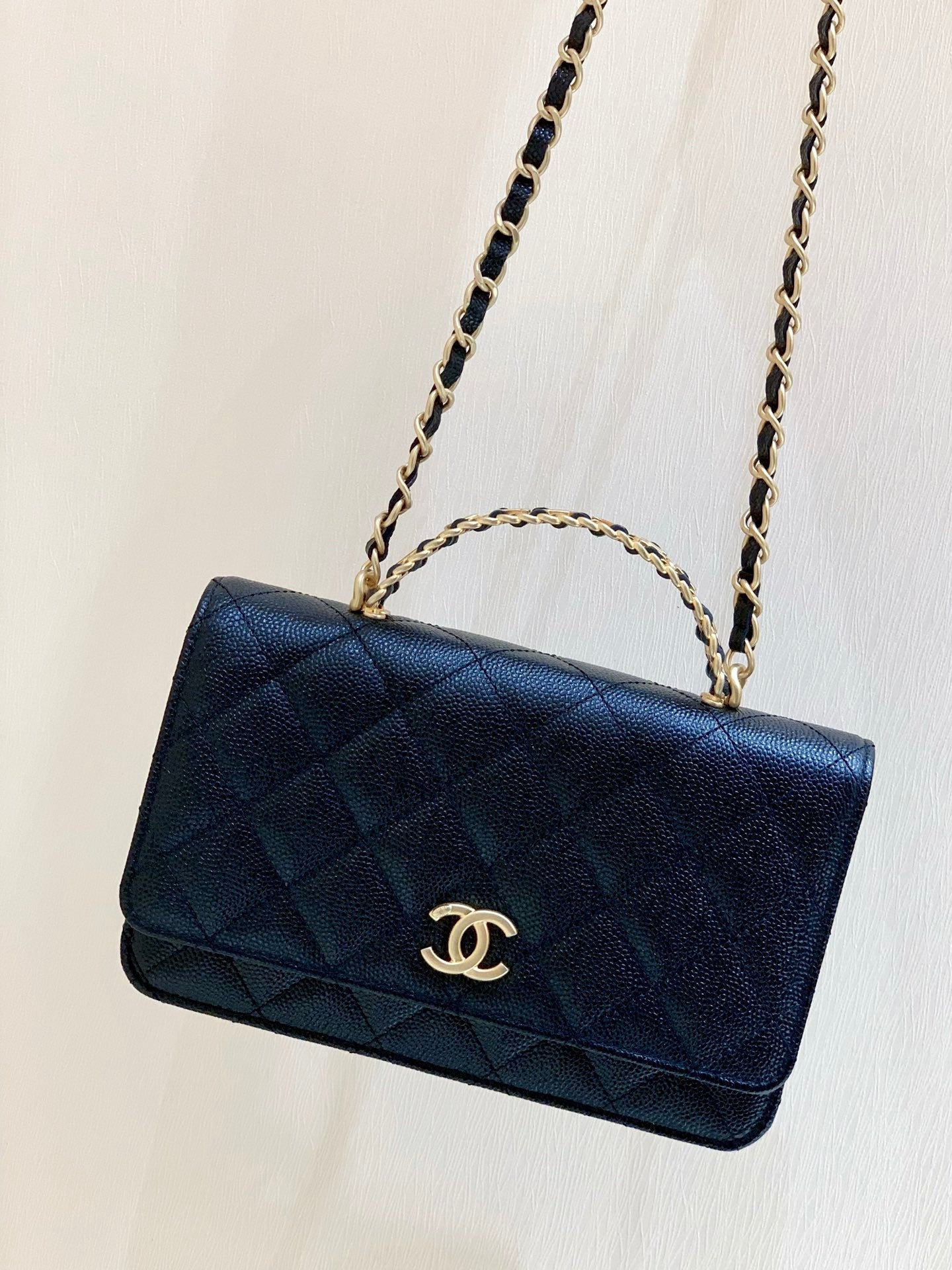 CHANEL 25S TOP HANDLE BAG 19 IN BLACK WALLET ON CHAIN LAMBSKIN