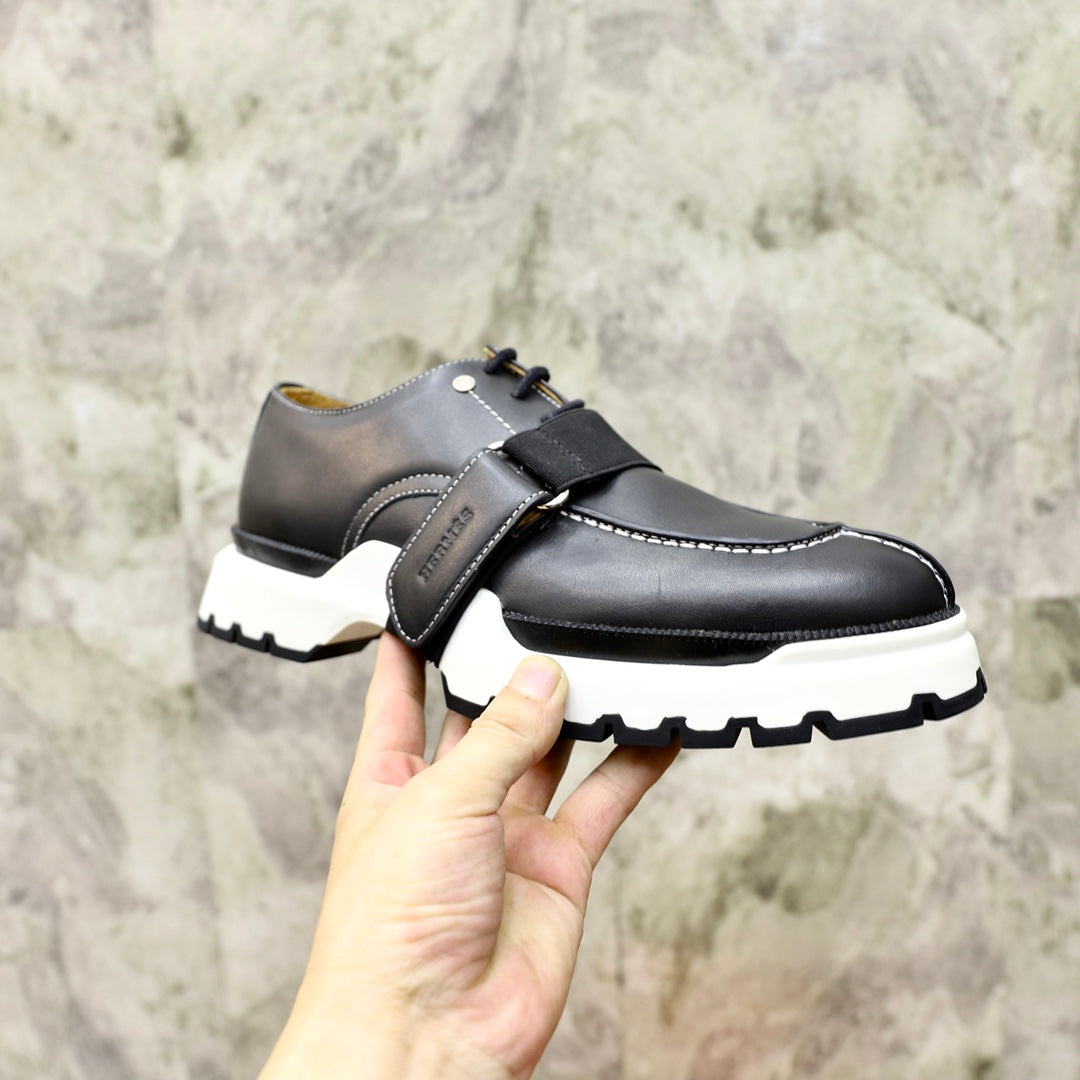 HM DERBY LACE-UP SHOES BLACK CALFSKIN