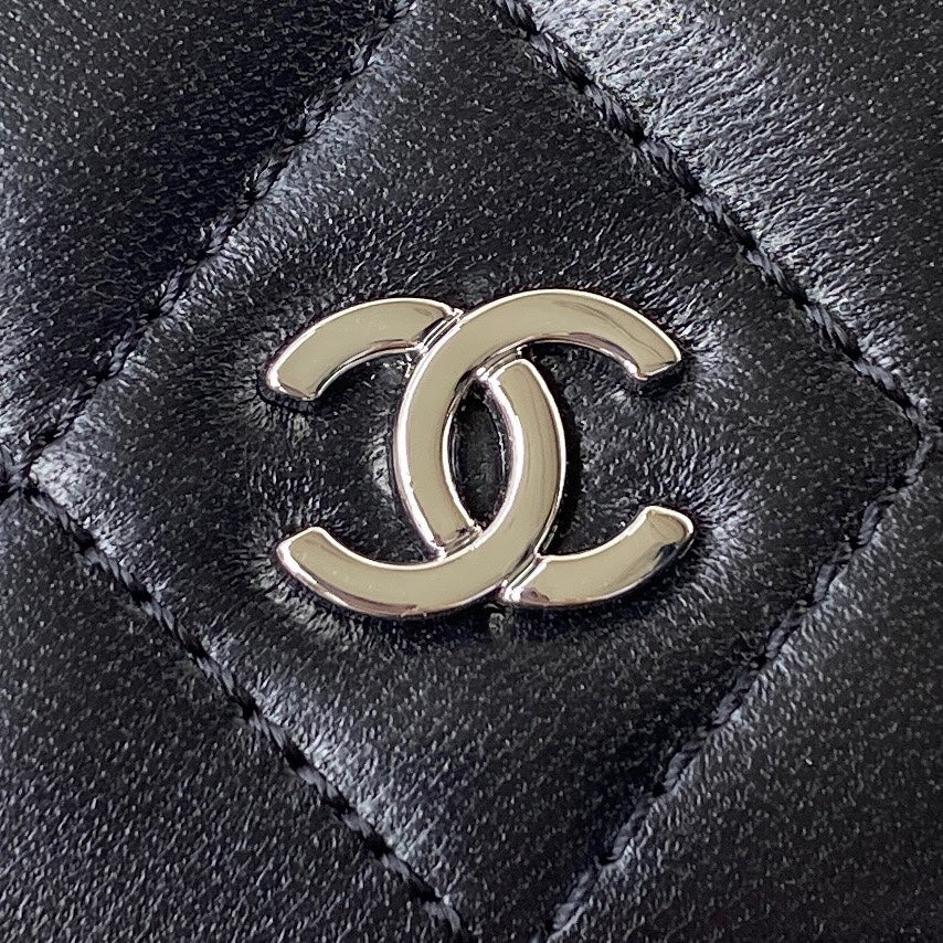 CHANEL 25S WALLET ON CHAIN 19 IN BLACK LAMBSKIN SILVER HARDWARE