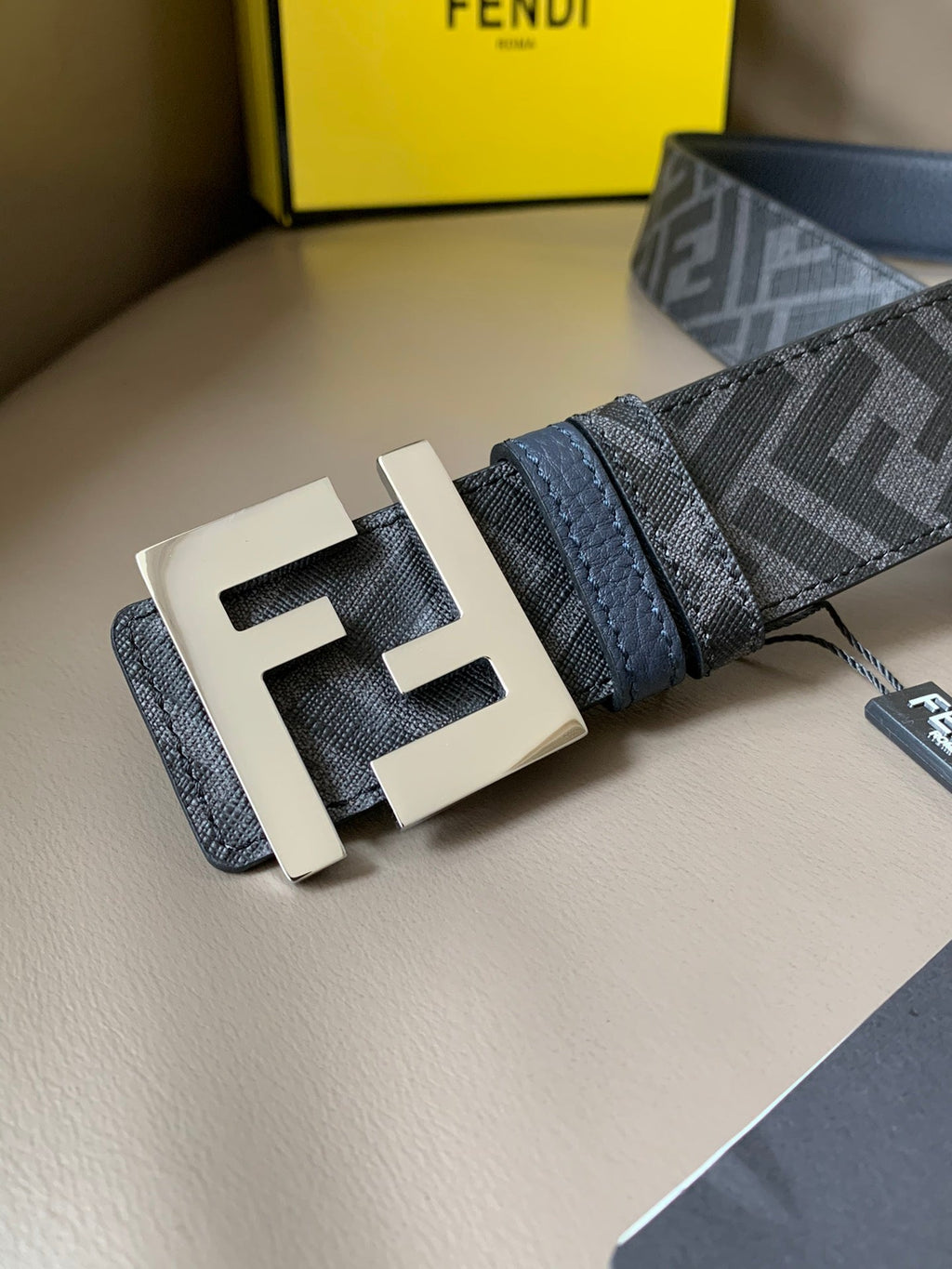 FF BELT IN BLACK CALFSKIN SILVER HARDWARE 178546
