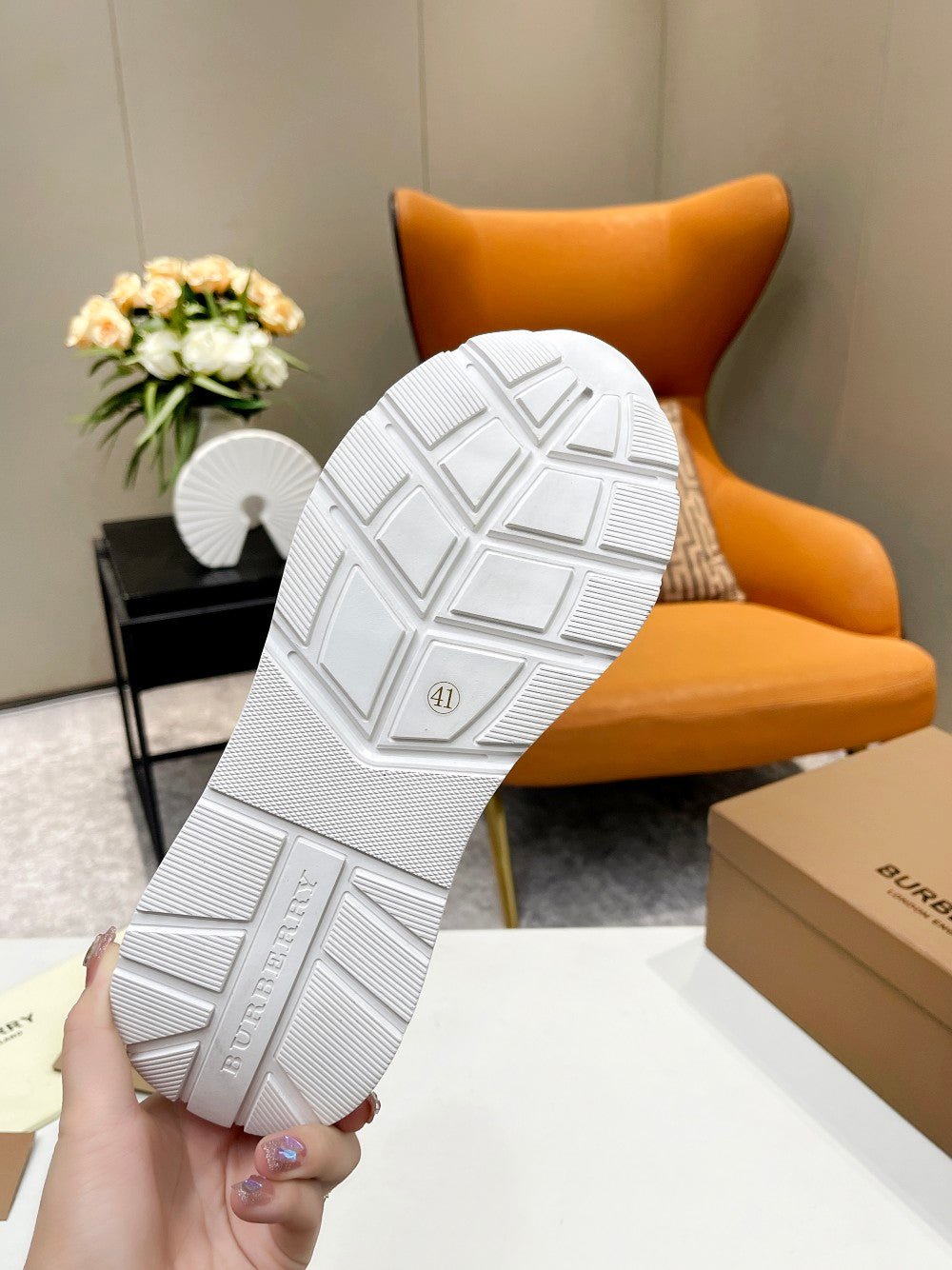 BURBERRY 26S STRIPED SNEAKERS IN BEIGE CANVAS