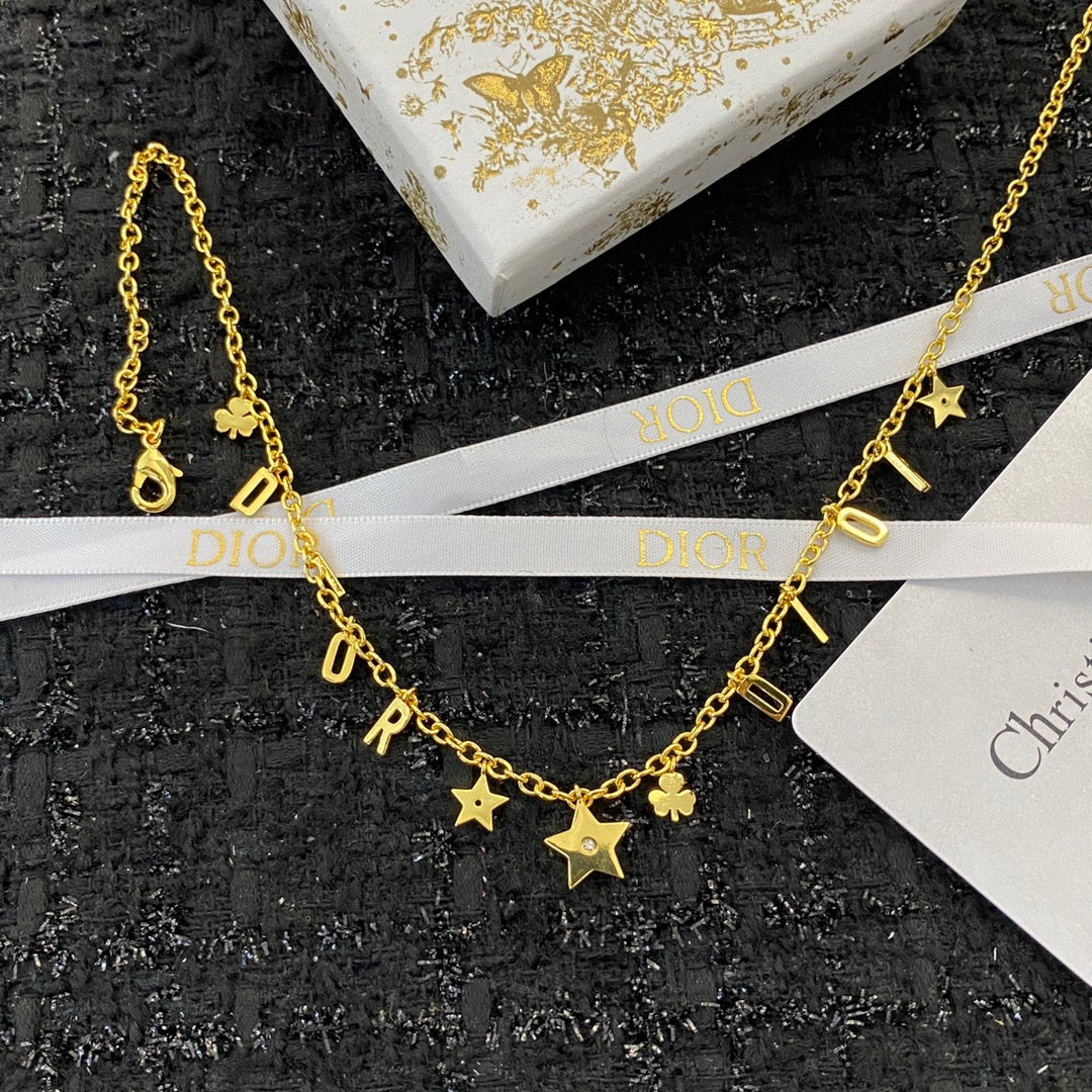 CD 26S DIOR LETTER CHARM STAR NECKLACE IN GOLD TONE METAL 631848