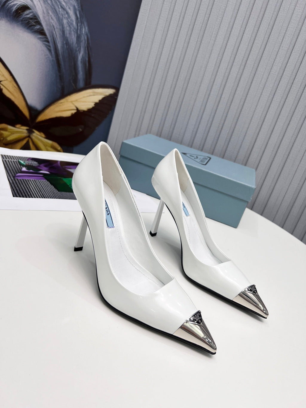 PRADA 26S PUMPS STILETTO HEEL 95MM IN WHITE METAL TIP CALFSKIN