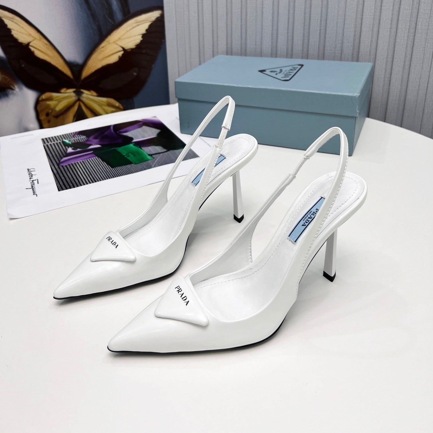 PRADA 26S SLINGBACK PUMPS STILETTO HEEL 95MM IN WHITE PATENT CALFSKIN LOGO