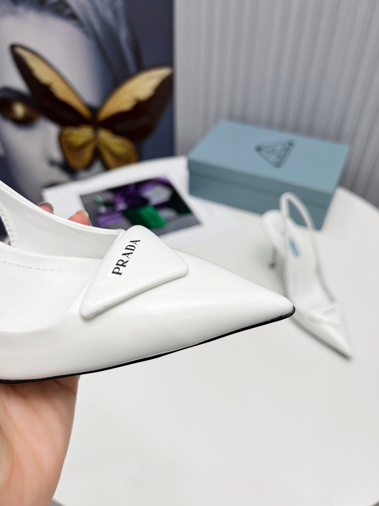 PRADA 26S SLINGBACK PUMPS STILETTO HEEL 95MM IN WHITE PATENT CALFSKIN LOGO
