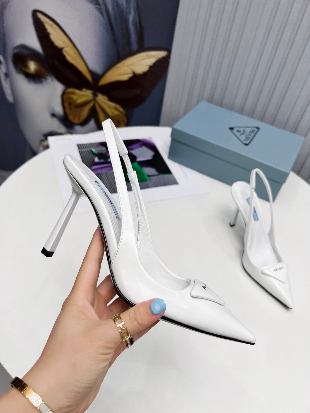 PRADA 26S SLINGBACK PUMPS STILETTO HEEL 95MM IN WHITE PATENT CALFSKIN LOGO