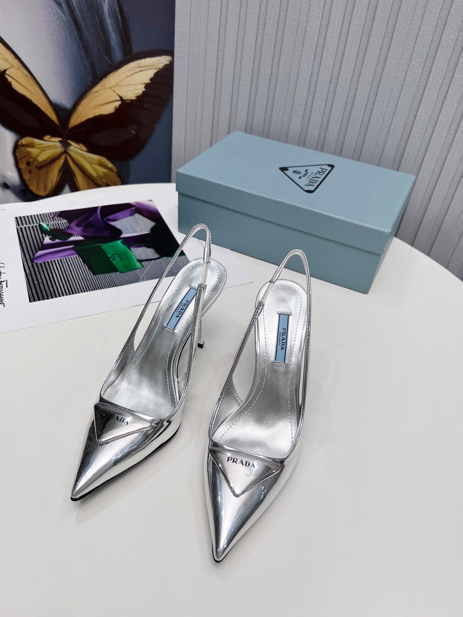 PRADA 26S SLINGBACK PUMPS STILETTO HEEL 95MM IN SILVER PATENT CALFSKIN LOGO