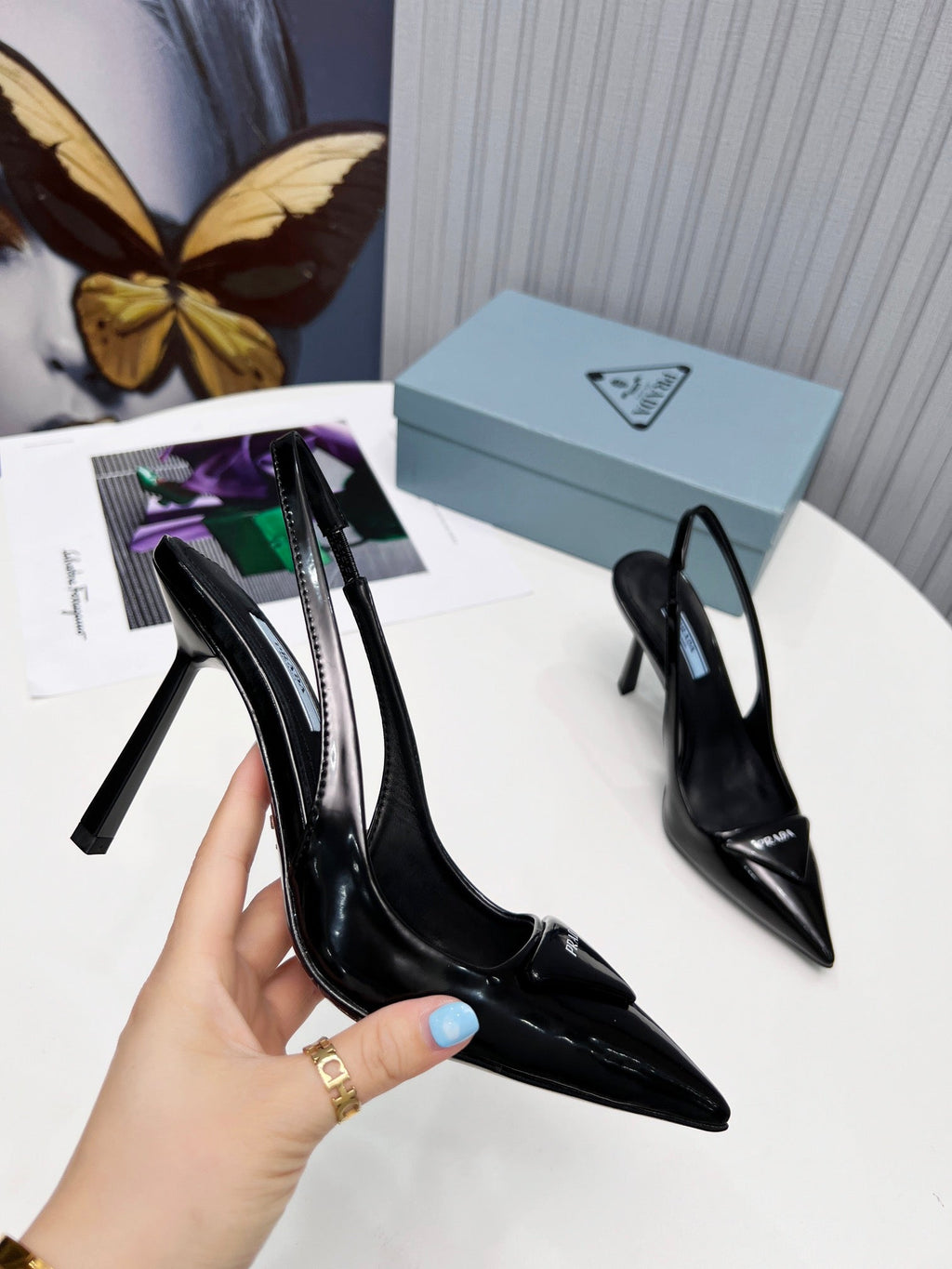 PRADA 26S SLINGBACK PUMPS STILETTO HEEL 95MM IN BLACK PATENT CALFSKIN LOGO