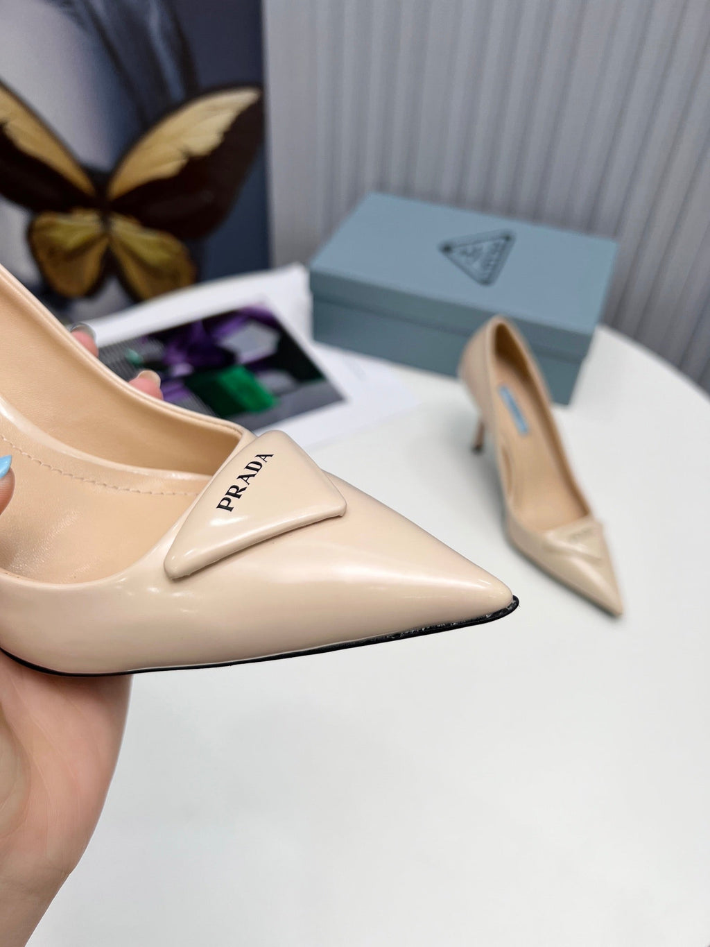 PRADA 26S POINTED TOE PUMPS STILETTO HEEL 95MM IN NUDE BEIGE PATENT CALFSKIN LOGO