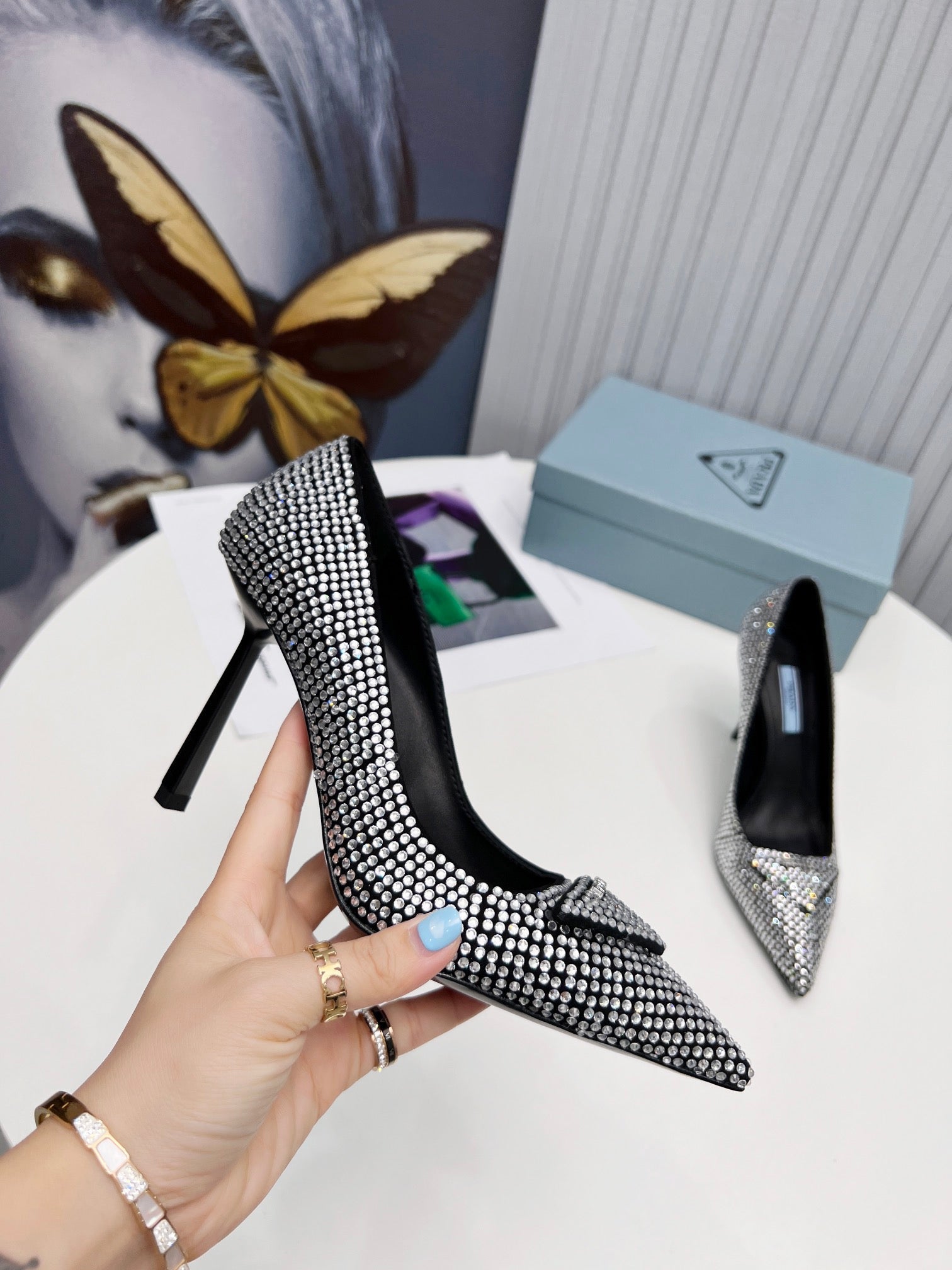 PRADA 26S POINTED TOE PUMPS STILETTO HEEL 95MM IN CRYSTAL EMBELLISHED STYLE 1