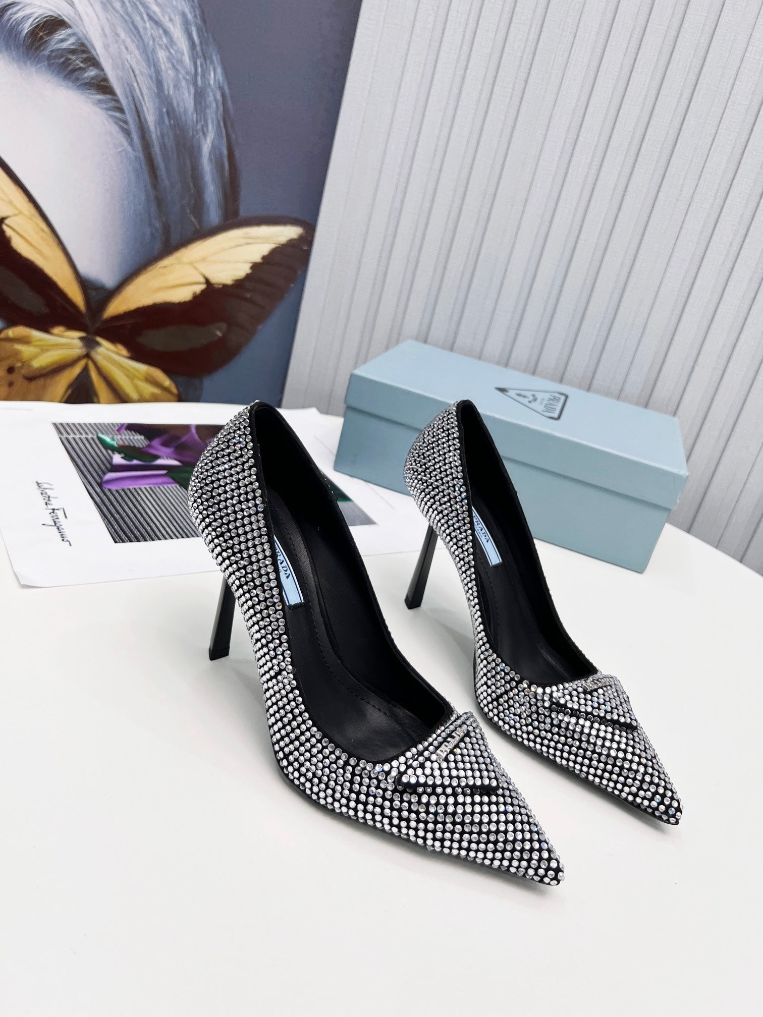 PRADA 26S POINTED TOE PUMPS STILETTO HEEL 95MM IN CRYSTAL EMBELLISHED STYLE 1