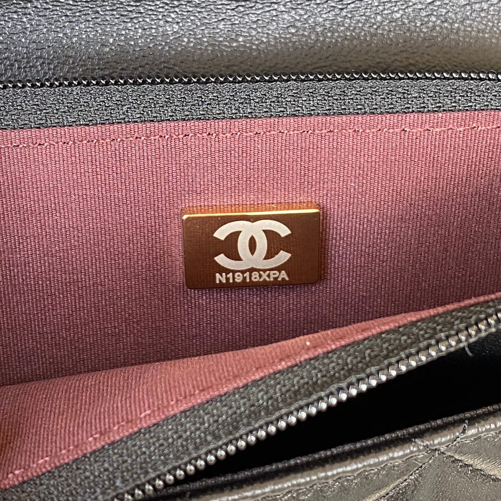 CHANEL 25S WALLET ON CHAIN 19 IN BLACK LAMBSKIN GOLD HARDWARE