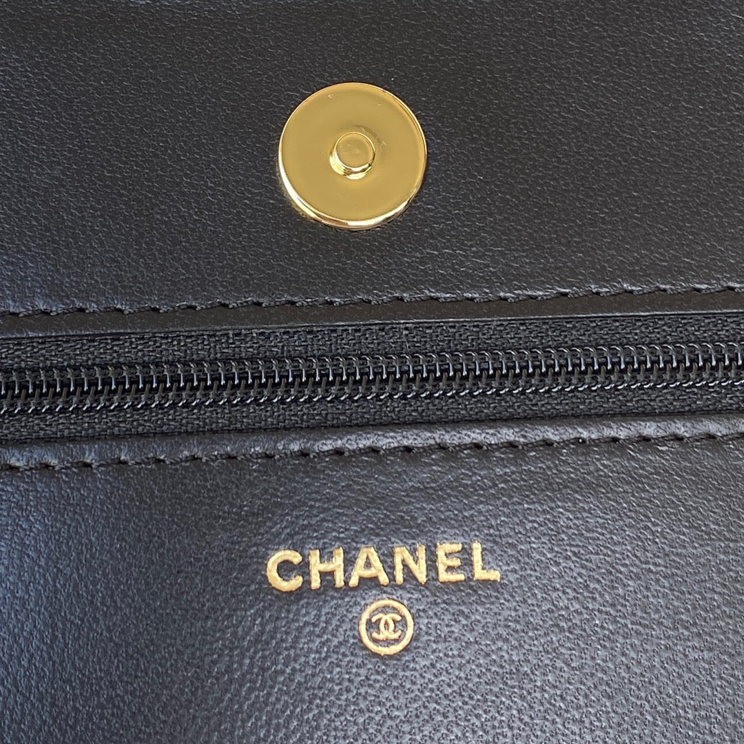 CHANEL 25S WALLET ON CHAIN 19 IN BLACK LAMBSKIN GOLD HARDWARE