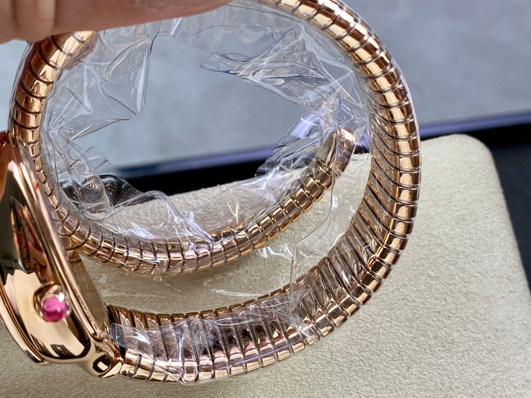 SERPENTI TUBOGAS QUARTZ ROSE GOLD ATTACHED DIAMOND BEZEL