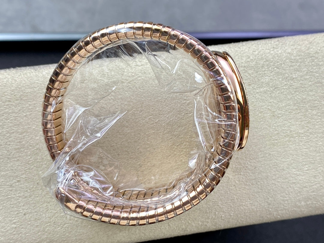 SERPENTI TUBOGAS QUARTZ ROSE GOLD ATTACHED DIAMOND BEZEL