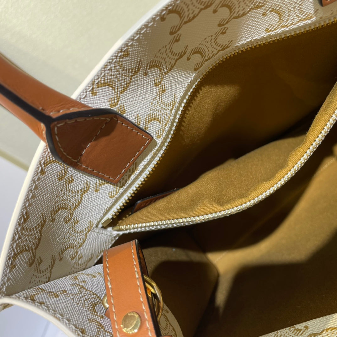 CELINE 26S VERTICAL CABAS BAG 32 IN CREAM WHITE CALFSKIN