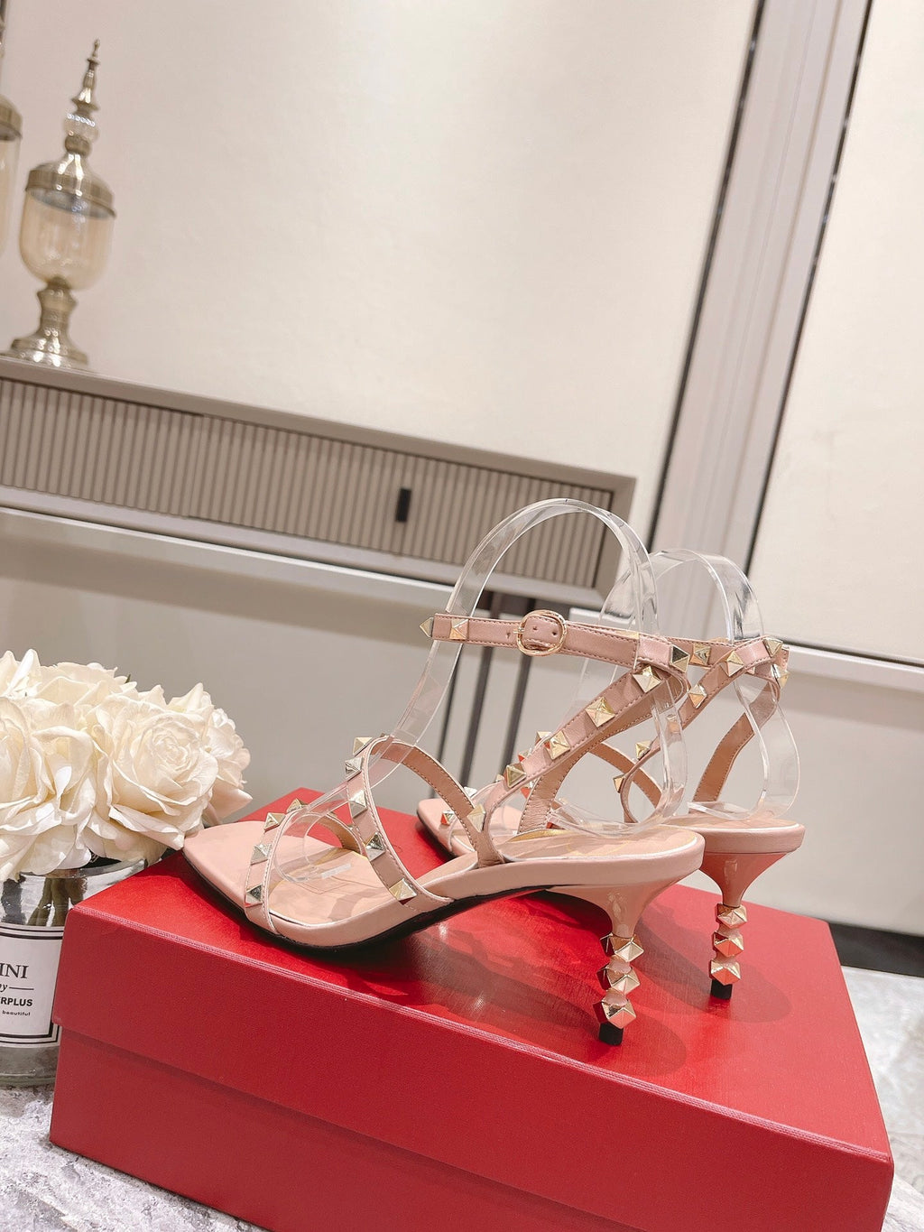 HIGH HEEL 6 CM SANDAL IN PEACHY PINK LAMBSKIN WITH STUDS