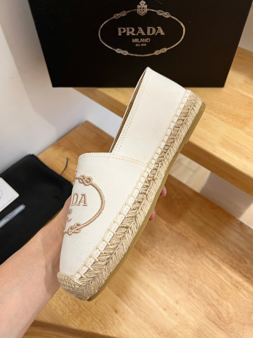 PRADA 26S EMBROIDERED LOGO ESPADRILLE FLATS IN IVORY WHITE CANVAS