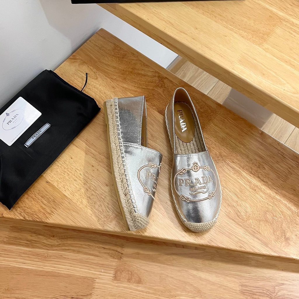 PRADA 26S EMBROIDERED LOGO ESPADRILLE FLATS IN SILVER CALFSKIN