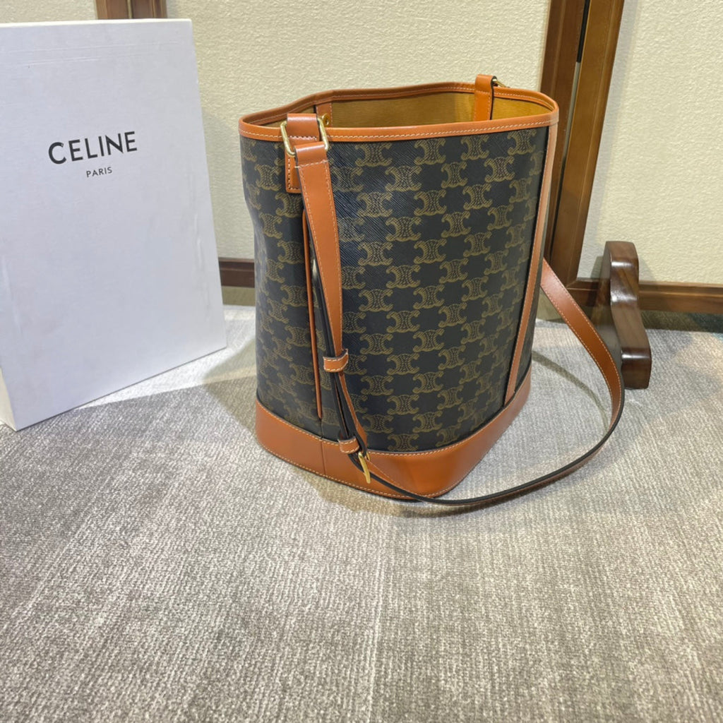 CELINE 26S BUCKET 33 IN DARK BROWN CALFSKIN WITH PRINTED PATTERN
