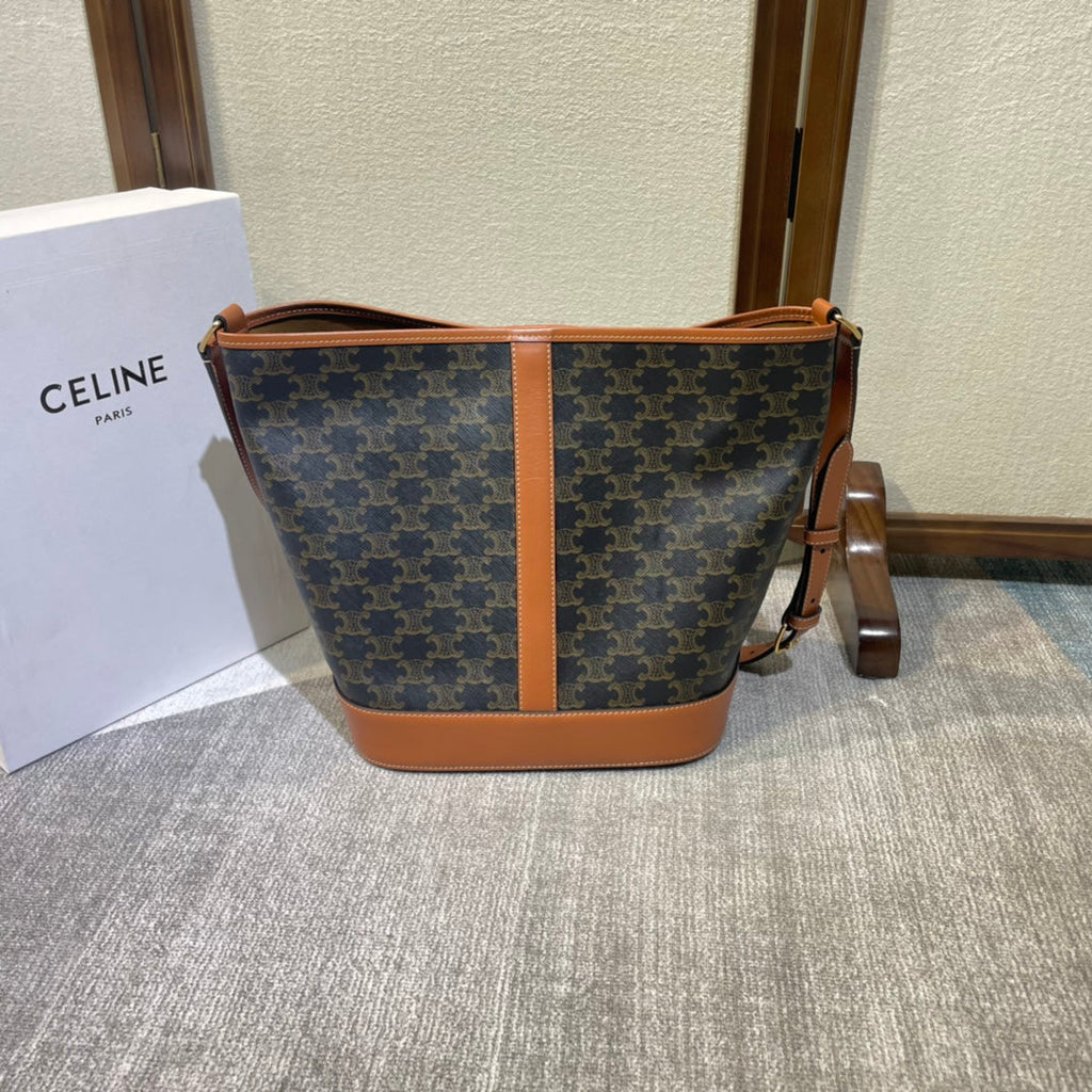 CELINE 26S BUCKET 33 IN DARK BROWN CALFSKIN WITH PRINTED PATTERN