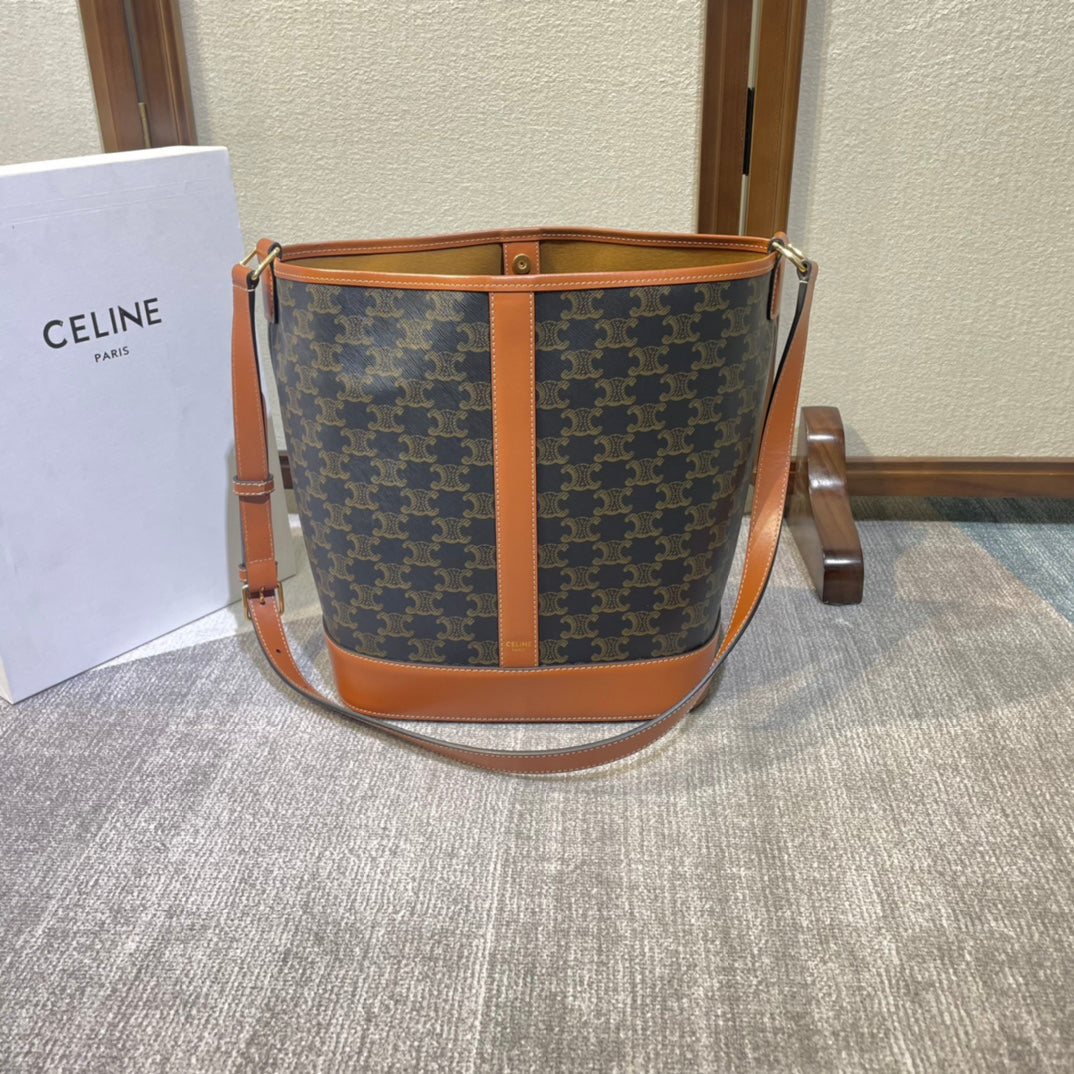 CELINE 26S BUCKET 33 IN DARK BROWN CALFSKIN WITH PRINTED PATTERN