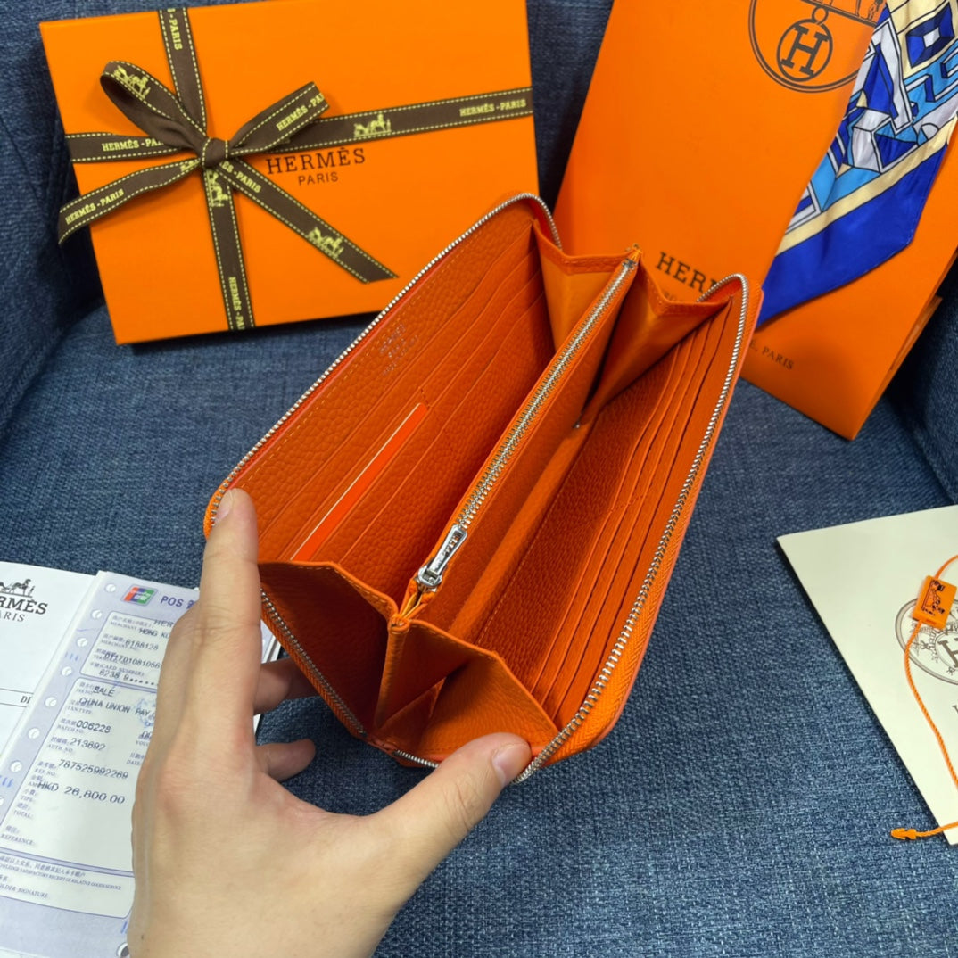 HM SILK'IN HOLED WALLET 19 ORANGE GRAINED CALFSKIN