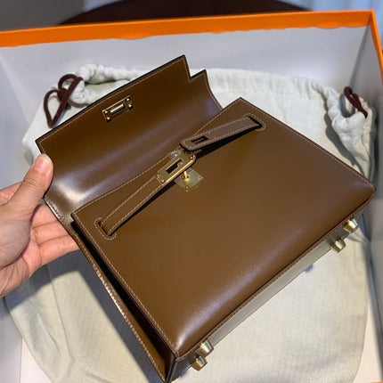 KELLY MINI 20 BAG IN CHOCOLATE BROWN SMOOTH CALFSKIN WITH GOLD HARDWARE