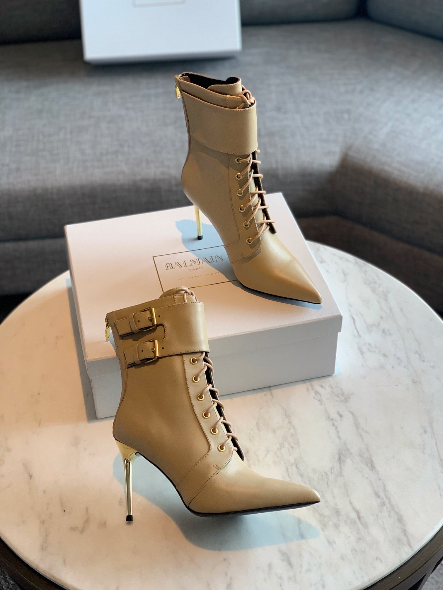 BALMAIN 26S LACE-UP ANKLE BOOTS 105 MM IN BEIGE CALFSKIN